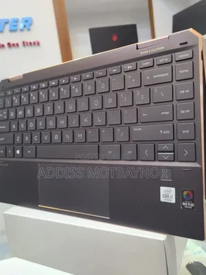 Photo - New Laptop HP Spectre 16GB Intel Core I7 SSD 512GB