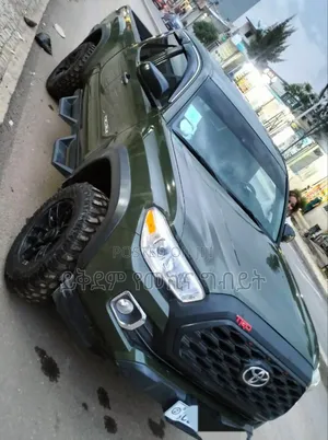 Toyota Tacoma 2022 Green