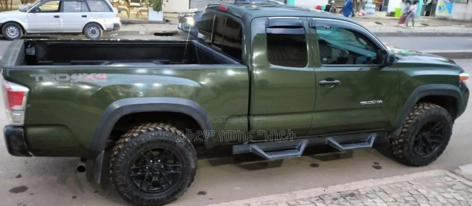 Toyota Tacoma 2022 Green