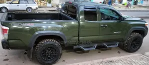 Toyota Tacoma 2022 Green