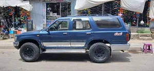 Toyota Hilux Surf 1992 Blue