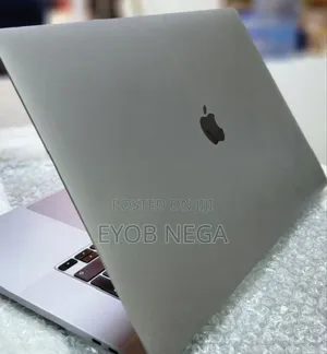 Photo - New Laptop Apple MacBook Pro 2019 64GB Intel Core I9 SSD 1T