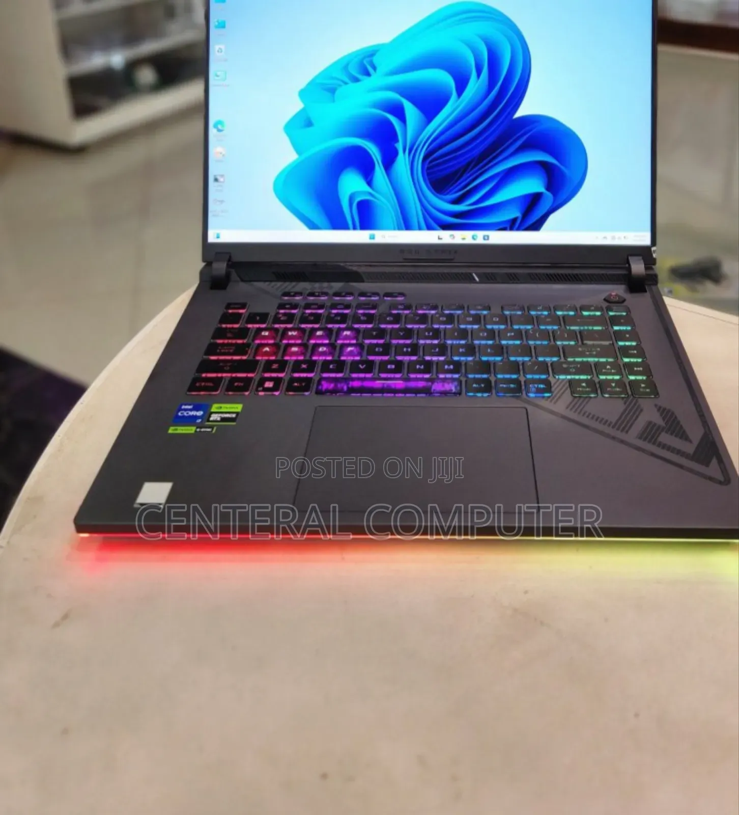 New Laptop Asus ROG G750JH 16GB AMD Ryzen 9 SSD 512GB