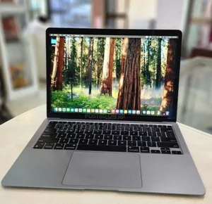Photo - New Laptop Apple MacBook 16GB Apple M1 SSD 512GB