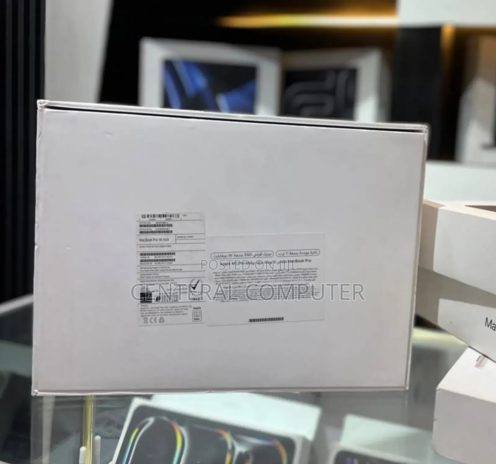 New Laptop Apple MacBook Pro M1 16GB Apple M1 Pro SSD 512GB