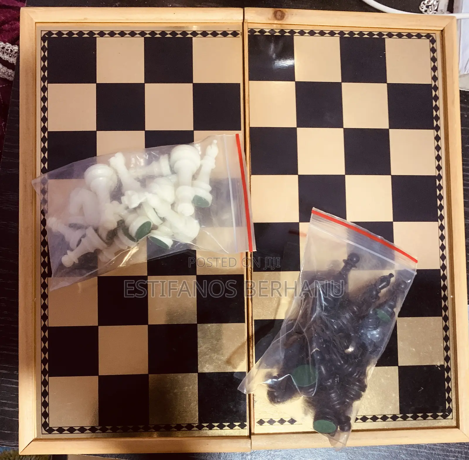 Magnetic Travel Chess Set