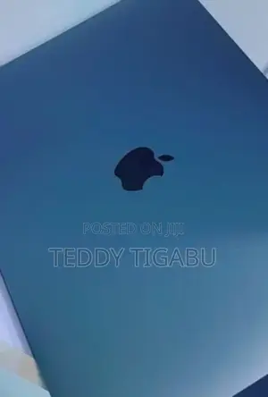 New Laptop Apple MacBook Air 8GB Intel Core I7 SSD 256GB