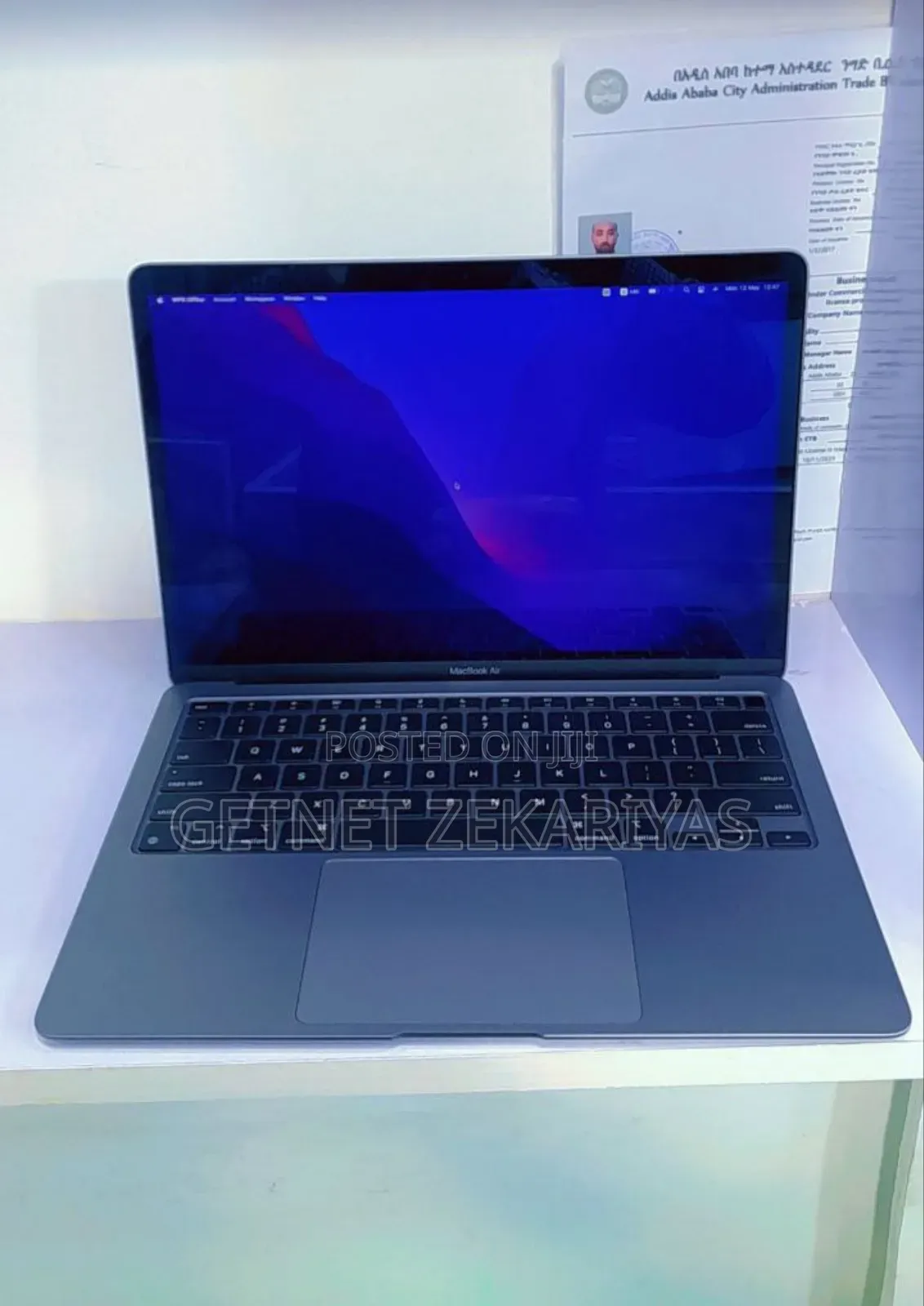 New Laptop Apple MacBook Air 8GB Apple M1 SSD 256GB