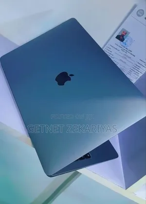 New Laptop Apple MacBook Air 8GB Apple M1 SSD 256GB