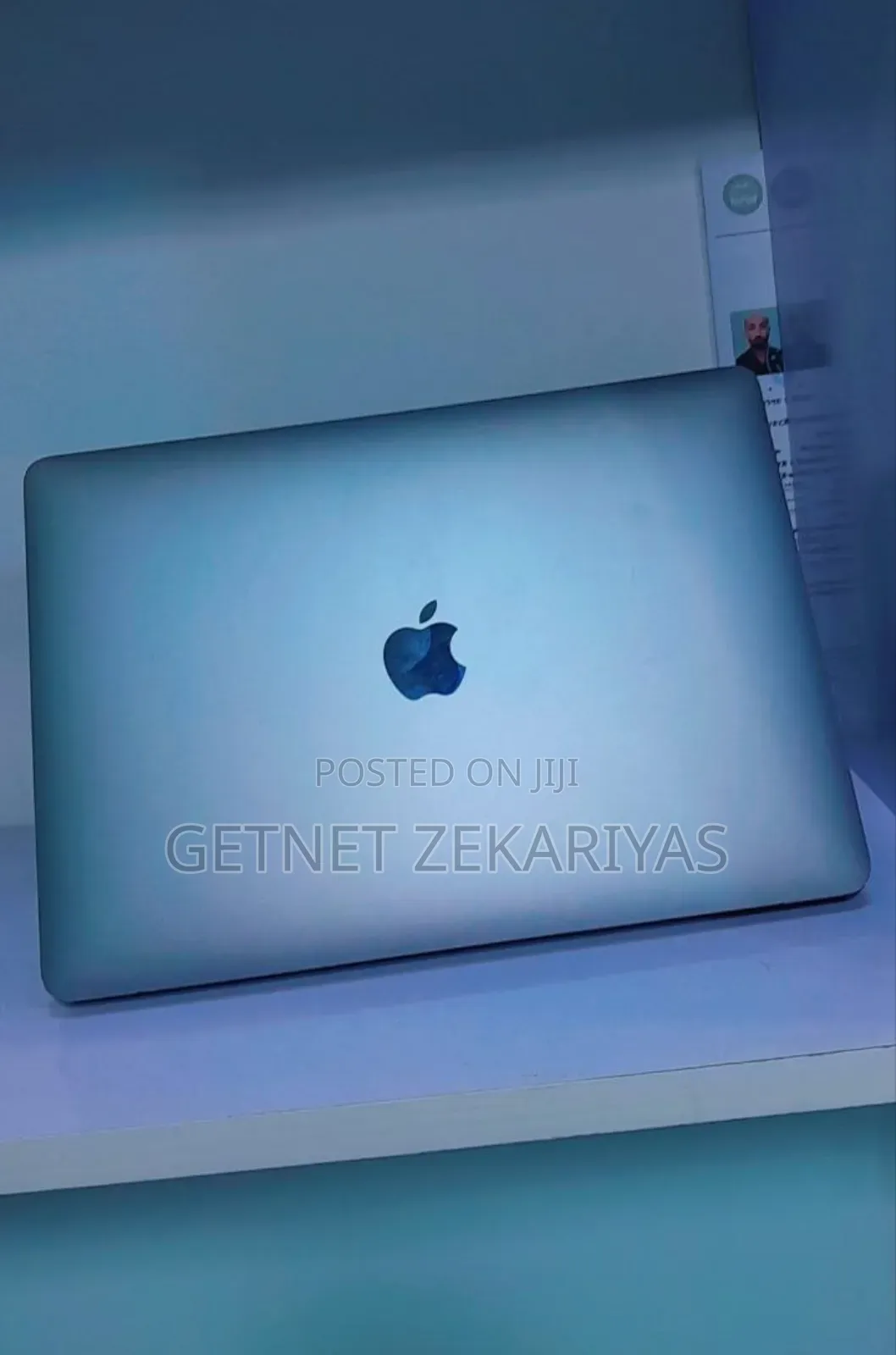 New Laptop Apple MacBook Air 8GB Apple M1 SSD 256GB