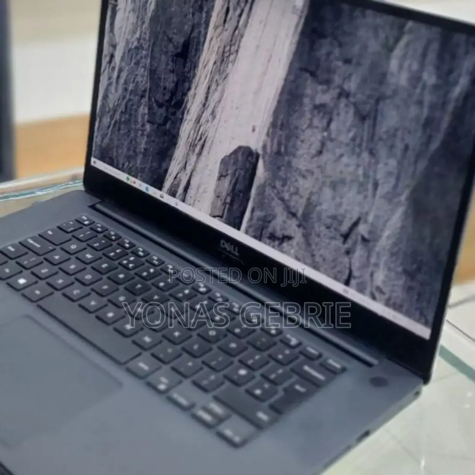 New Laptop Dell Precision 5540 32GB Intel Core I7 SSD 512GB