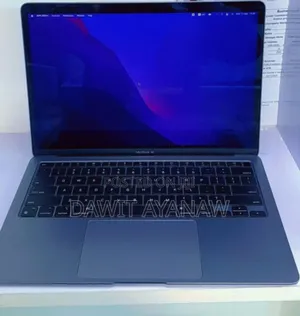 New Laptop Apple MacBook Air 2020 M1 16GB Apple M1 SSD 256GB