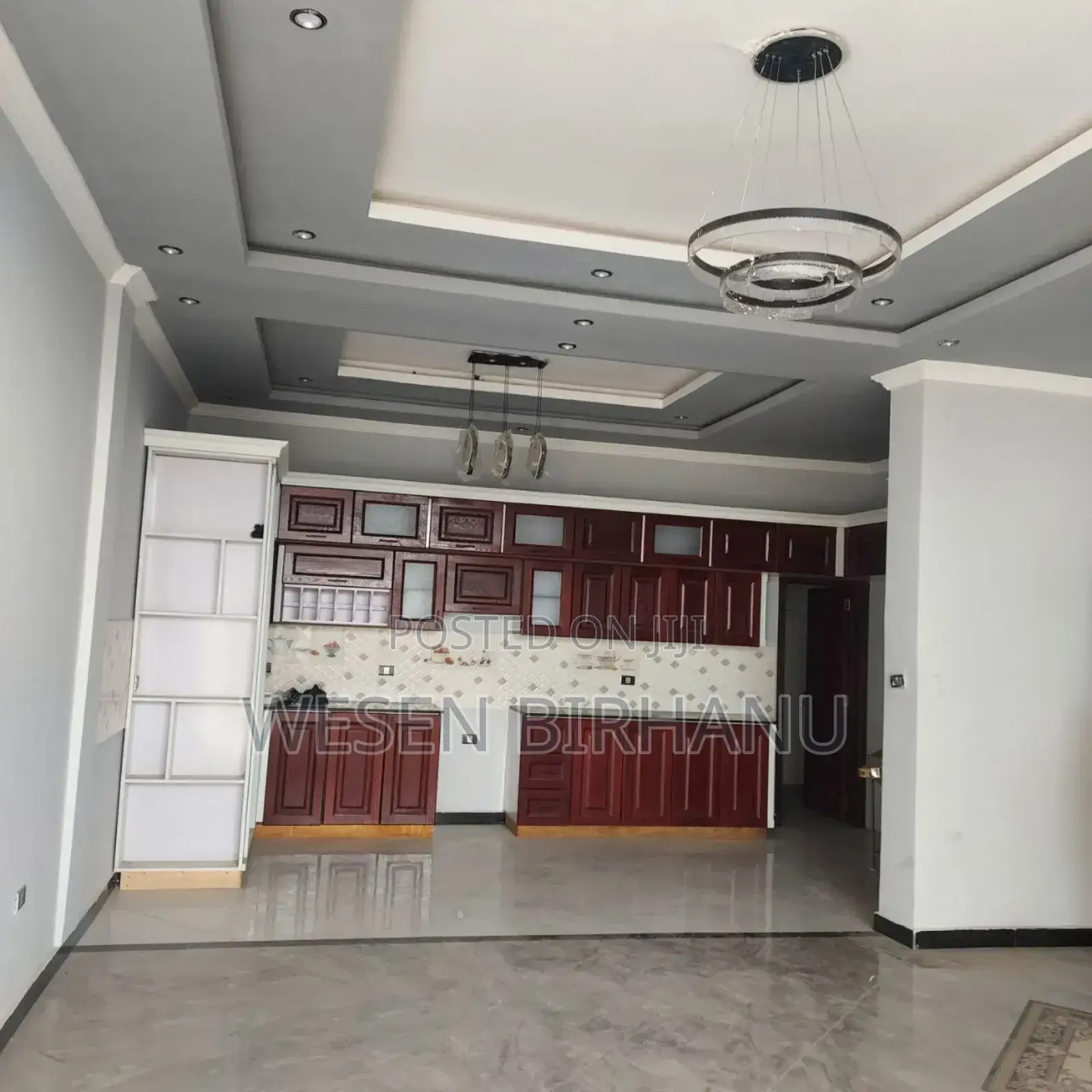 7bdrm House in መቶ አርባ, Addis Ketema for sale