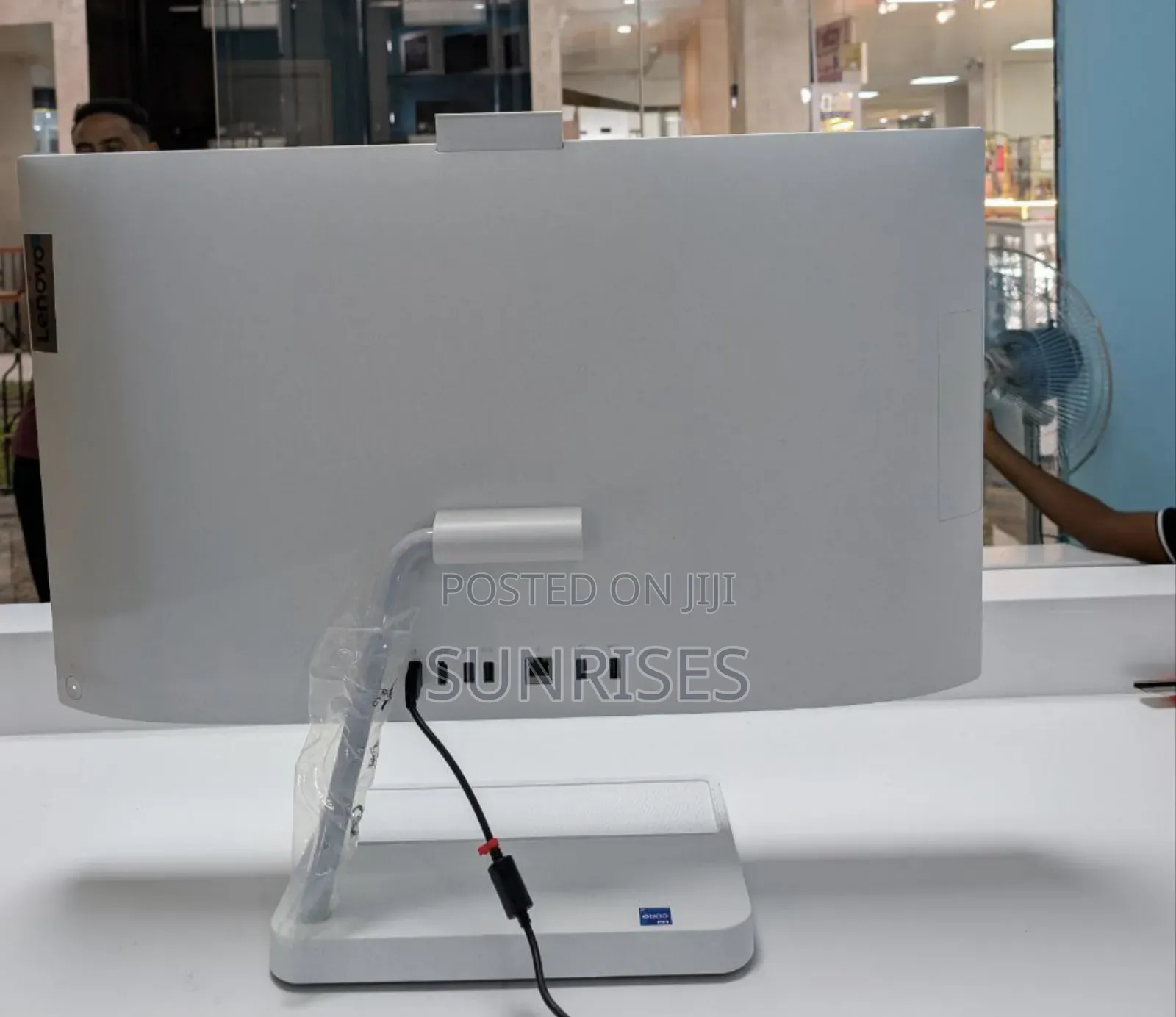 New Lenovo Ideacentre AIO 520 16GB Intel Core I7 SSD 1T