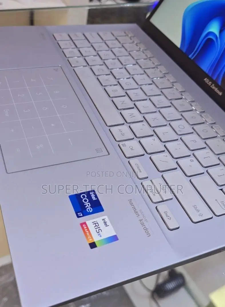 New Laptop Asus Zenbook 14 UX434 16GB Intel Core I7 SSD 1T