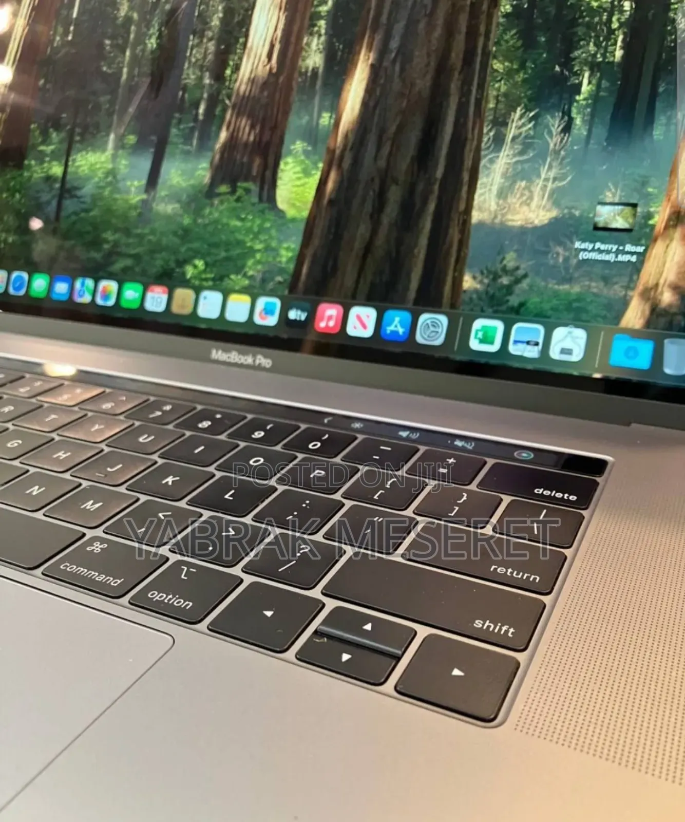 New Laptop Apple MacBook Pro 2018 32GB Intel Core I7 SSD 512GB