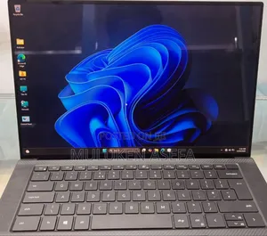 New Laptop Dell Precision 5550 16GB Intel Core I7 SSD 512GB