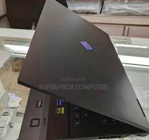 New Laptop HP Omen 17 16GB Intel Core I7 SSD 2T