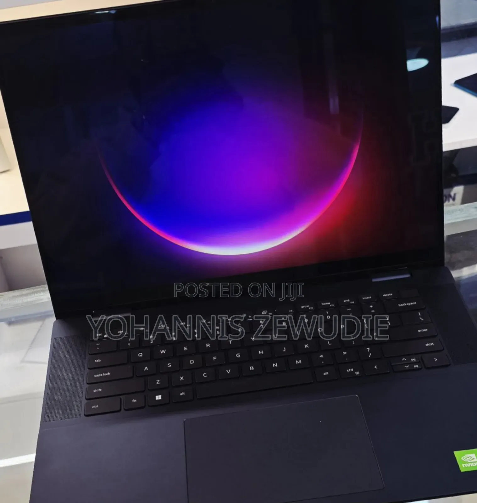 New Laptop Dell Inspiron 15 16GB Intel Core I7 SSD 1T