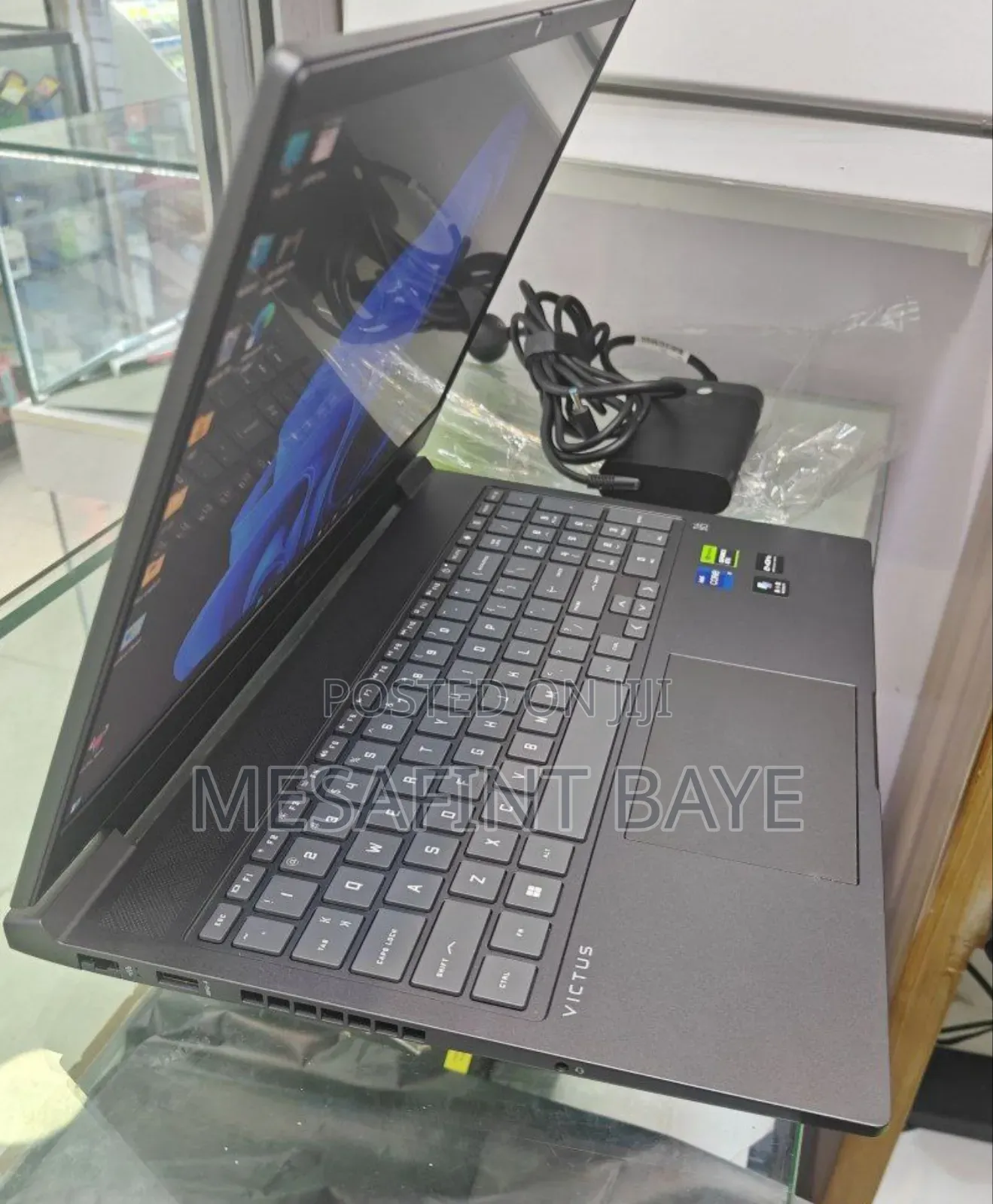 New Laptop HP Victus 16 16GB Intel Core I7 SSD 1T