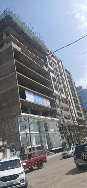 ተወዳጅ በሆነዉ የንግድ ቦታ በመሀል ቦሌ