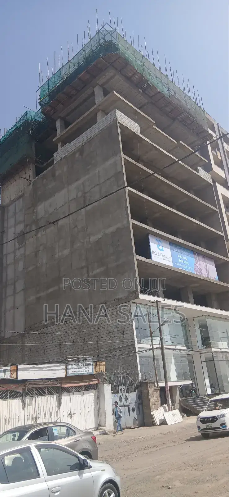 ተወዳጅ በሆነዉ የንግድ ቦታ በመሀል ቦሌ