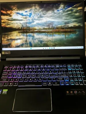 New Laptop Acer Predator Helios 300 16GB Intel Core I9 SSD 512GB