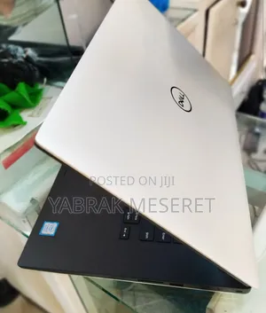 New Laptop Dell XPS 15 9510 12GB Intel Core I7 SSD 512GB