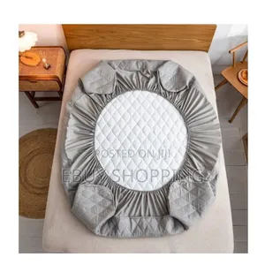 **Durable Machine-Washable Waterproof Mattress Protector**