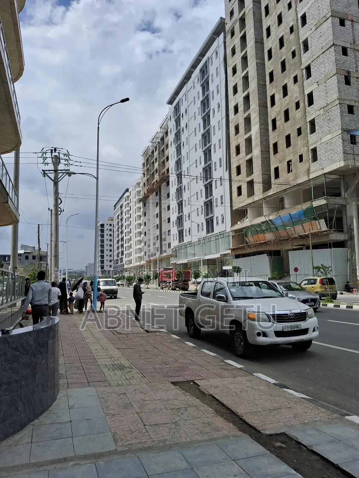 3bdrm Apartment in Jenboro Realestate, Bole for sale