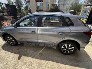New BYD E2 43 kWh 94 hp FWD 2024 Gray
