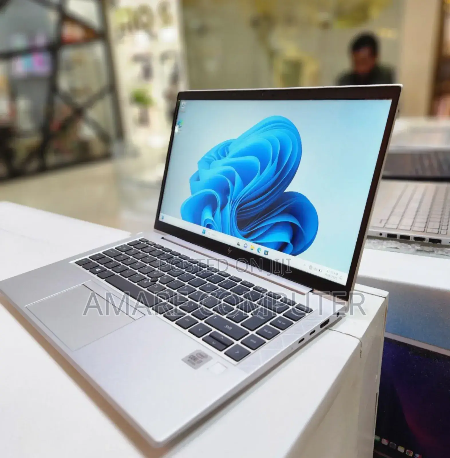 New Laptop HP EliteBook 840 16GB Intel Core I7 SSD 512GB