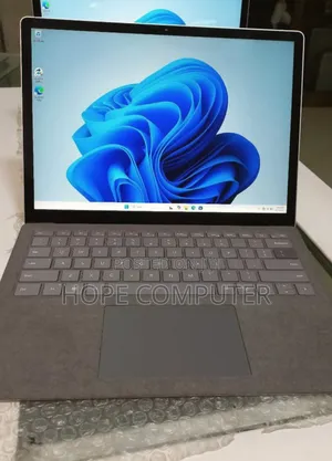 New Laptop Microsoft Surface Laptop 4 16GB Intel Core I7 SSD 512GB