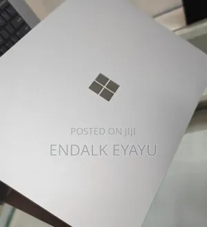 Photo - New Laptop Microsoft Surface Book 16GB Intel Core I7 SSD 512GB