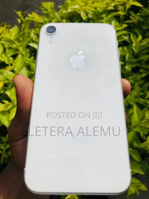 New Apple iPhone XR 64 GB White