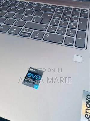 Photo - New Laptop Lenovo Yoga 7i 16GB Intel Core I7 SSD 1T