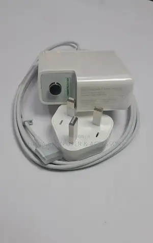 Photo - Mac Type T Charger 61w