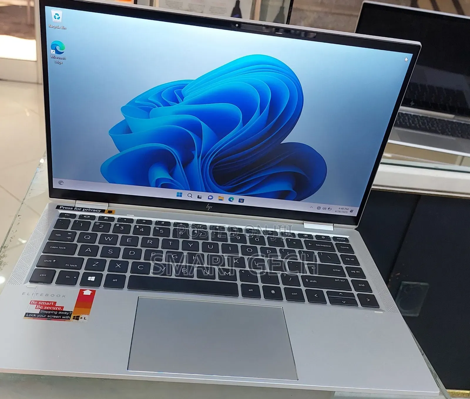 New Laptop HP EliteBook X360 1040 G7 1GB Intel SSD 512GB