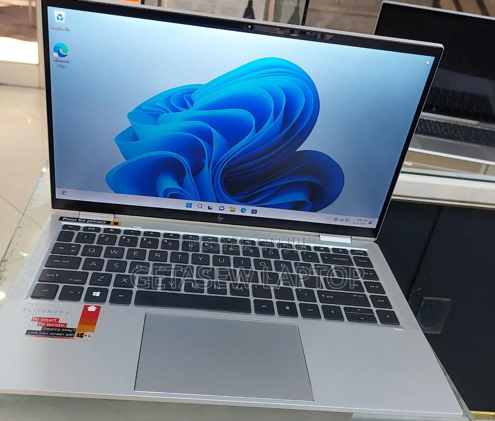 New Laptop HP EliteBook X360 1040 G7 1GB Intel SSD 512GB