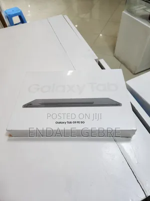 Photo - New Samsung Galaxy Tab S9 FE 8 GB Gray