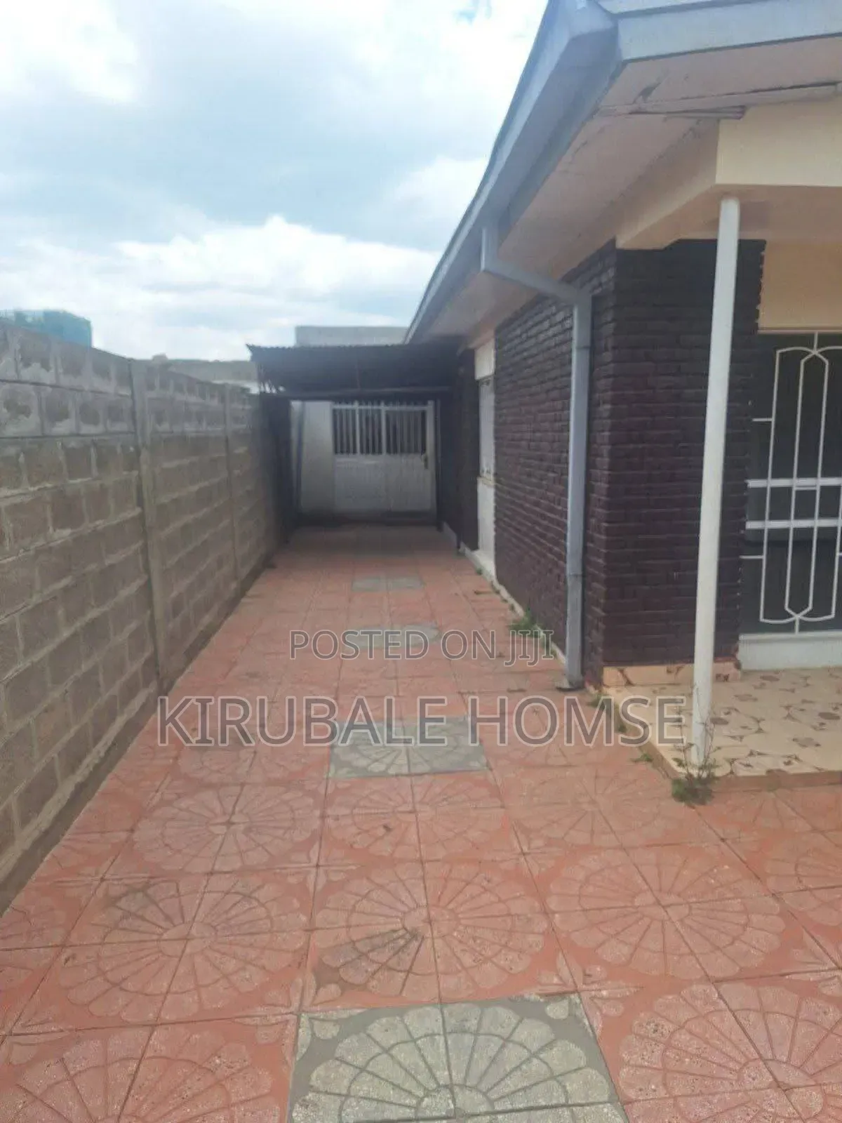 4bdrm Villa in ሃያት ዞን የማይታመን ዋጋ, Bole for sale