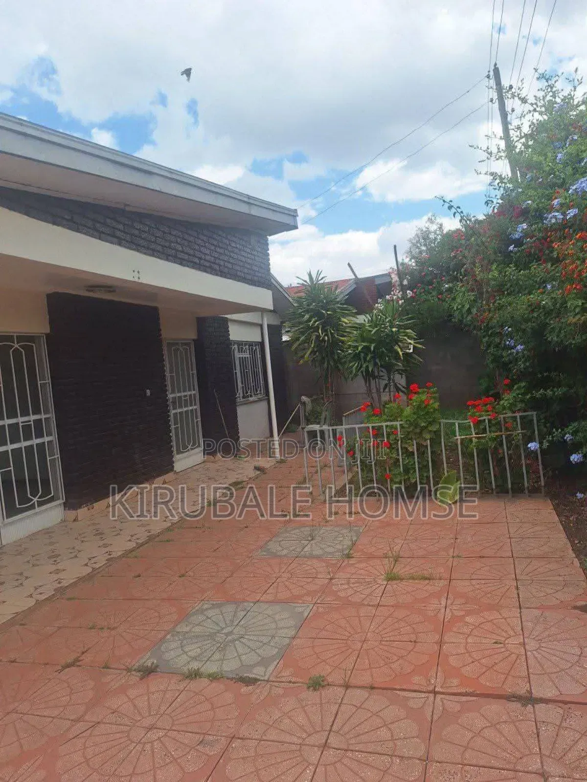 4bdrm Villa in ሃያት ዞን የማይታመን ዋጋ, Bole for sale