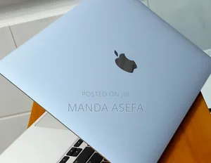 New Laptop Apple MacBook Pro M1 8GB Apple M1 SSD 512GB