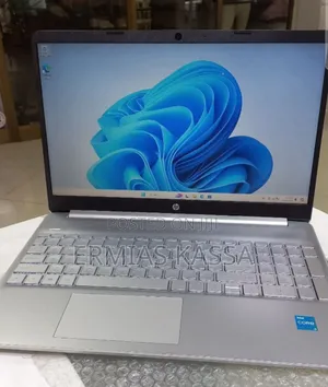 New Laptop HP Stream Notebook 8GB Intel Core I3 SSD 1T