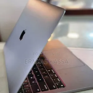 New Laptop Apple MacBook 2020 16GB Apple M1 Pro SSD 1T