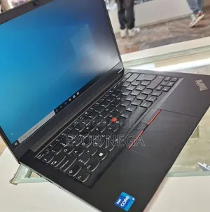 New Laptop Lenovo ThinkPad E14 G5 16GB Intel Core I7 SSD 512GB