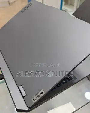 New Laptop Lenovo LOQ 15ARP9 16GB Intel Core I5 SSD 512GB