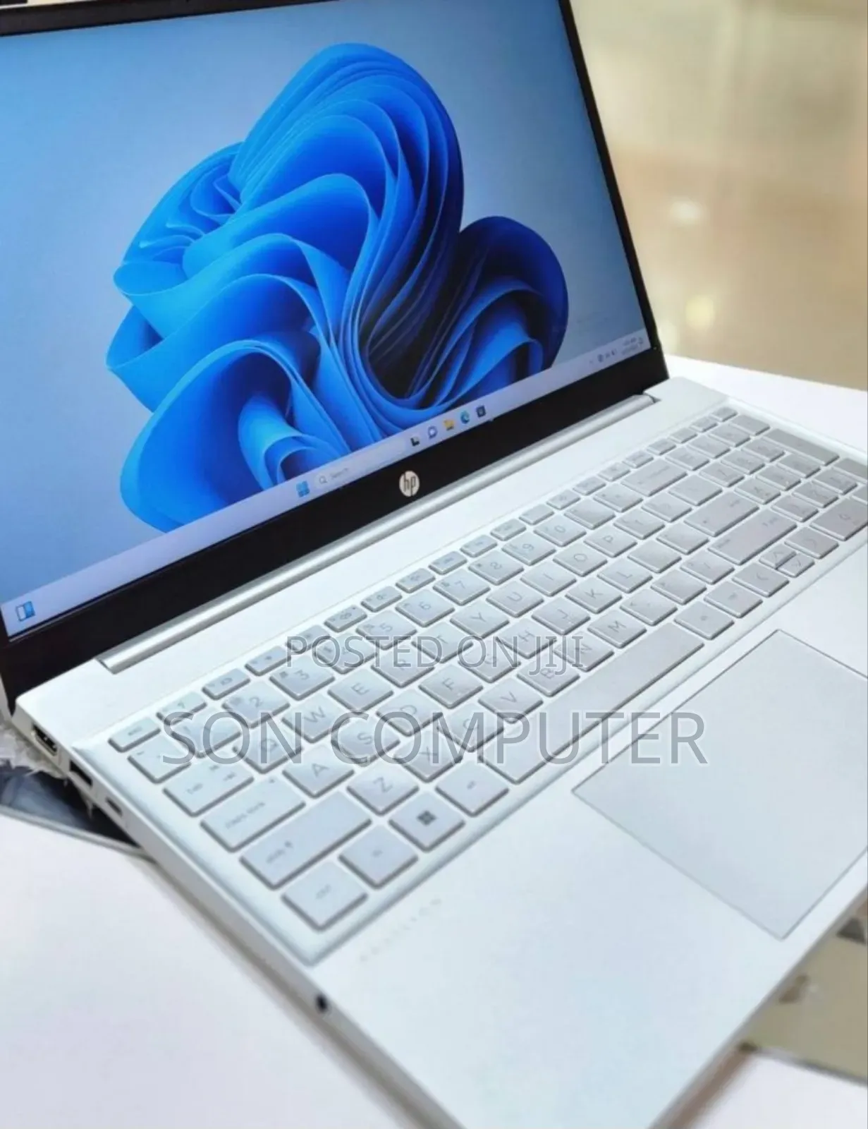 New Laptop HP Pavilion 15 16GB Intel Core I7 SSD 512GB