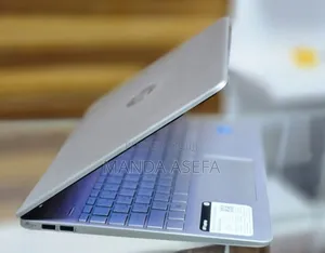 New Laptop HP Stream Notebook 8GB Intel Core I3 SSD 256GB