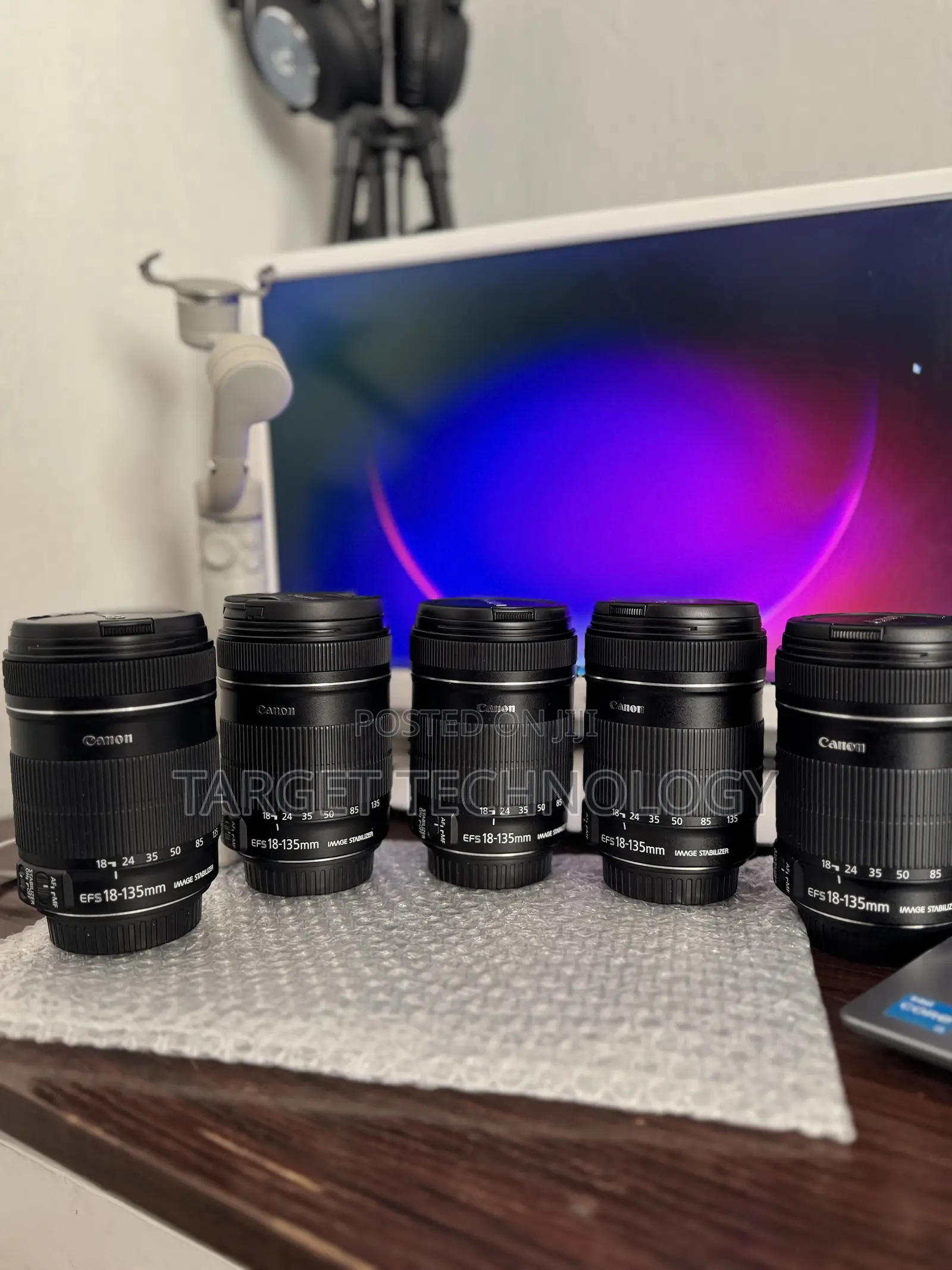 New Canon Efs 18mm-135mm Sliver Ring Lens